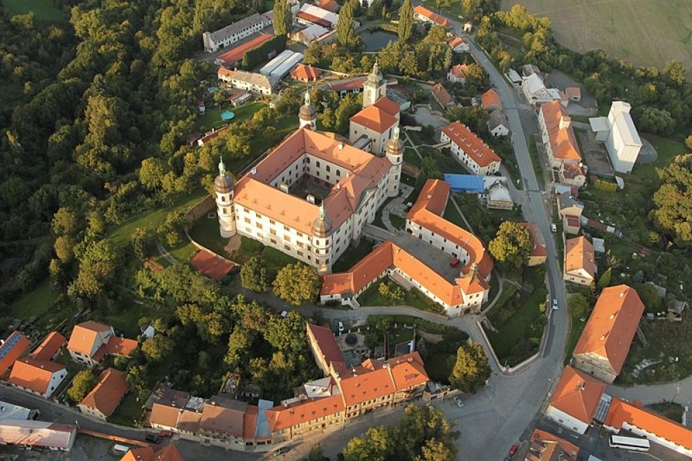 Seznamte se s regionem Černokostelecka