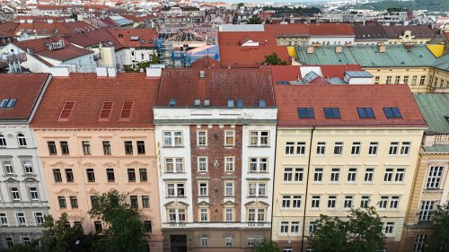 Luxent Fund SICAV dosahuje významného milníku: První akvizice historického činžovního domu v pražském Novém Městě