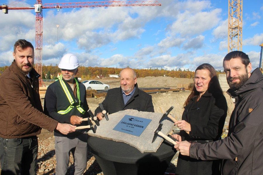 Nová Cihelna Kladno poklepání základního kamene