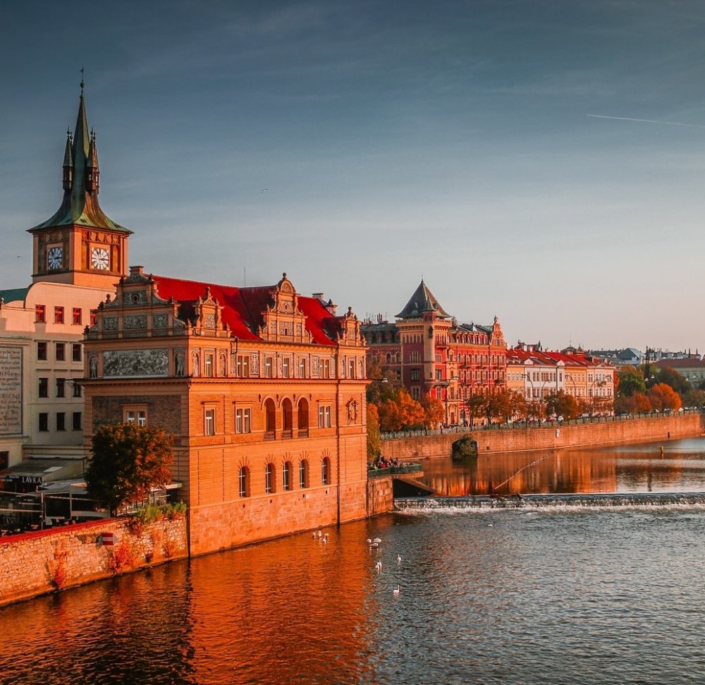 Live in the heart of Prague