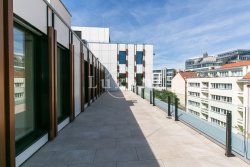 terasa s vyhledy - kancelare Praha 4