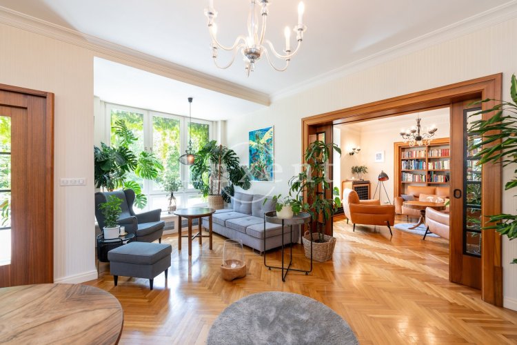 Prodej luxusní vily 7+2/B/T/2G, 601 m², poz. 4.574 m² - Předměřice nad Labem, Královéhradecký kraj