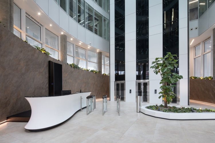 Rent of an office unit, 250 sqm, Green Point, Prague 5 - Smíchov