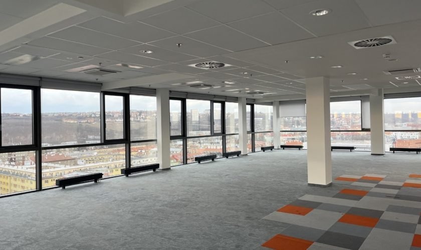 An office space for rent, 600 sqm, Harfa Office Park, Prague 9 - Vysočany