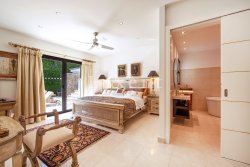 ložnice s koupelnou