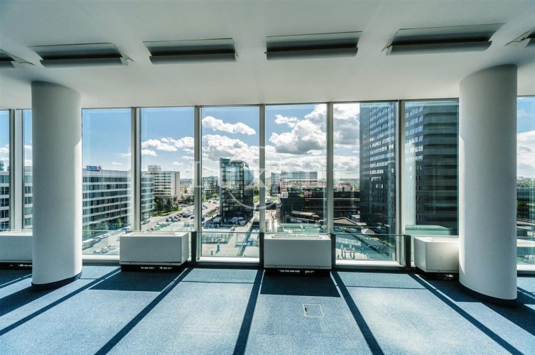 An office space for rent 227 sqm, The Square, Prague 4 - Budějovická