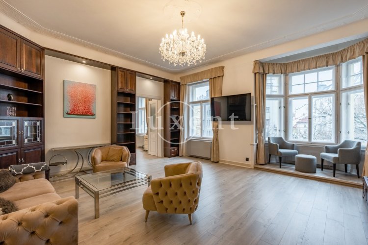 Pronájem bytu 5+1/B, 233 m2, Praha 1 – Staré Město