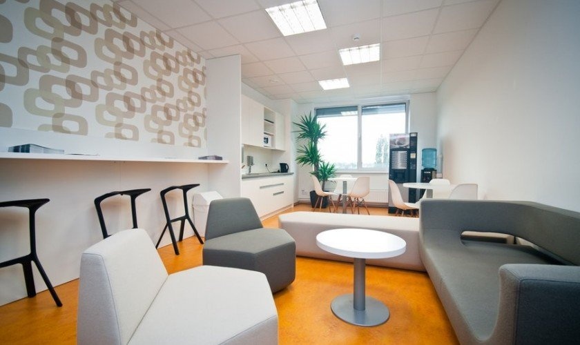 Pronájem kanceláře, 570 m², Garden Eleven, Praha 10