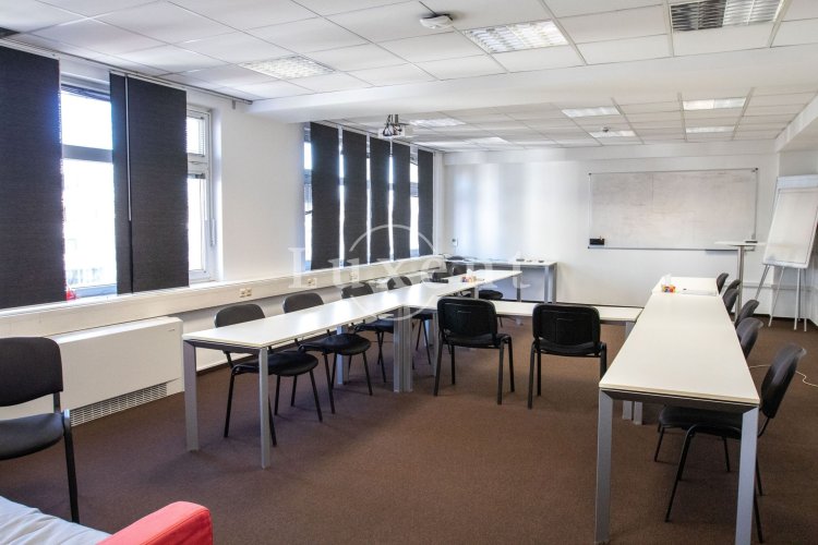 Pronájem kanceláře, 184 m², Nagano office park, Praha 3