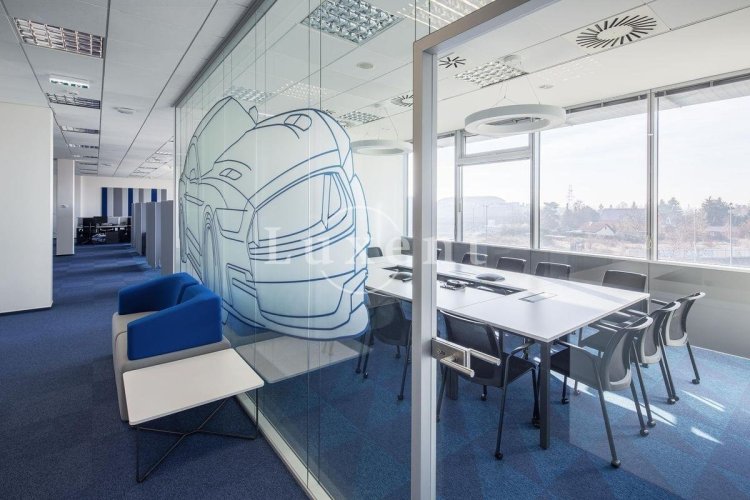 Pronájem kanceláře, 329 m2, Praha-Zličín