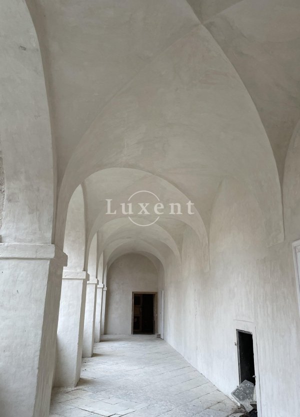 hřebínkové klenby