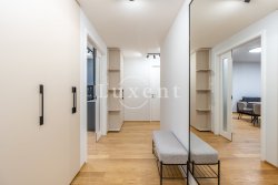 vestavěné skříně