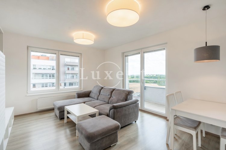 Pronájem bytu 2+kk/B/T/P, 62 m², Hlučkova, Praha - Letňany