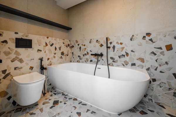 volně stojící vana