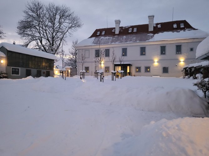 Sale of an exceptional renovated castle utilizing the latest technologies, 1,114 sqm, on a 3,950 sqm plot, Hluboká nad Vltavou