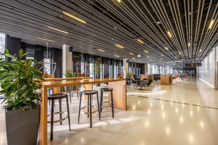 Pronájem nadčasové kanceláře, 1560 m², The Blox, Praha 6 - Dejvice